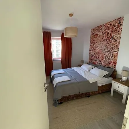 Brasov, Coresi - Weekly And Monthly Special Offers * Brašov